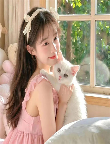 贵妇美学价值分析：艺术美感与审美特征探讨